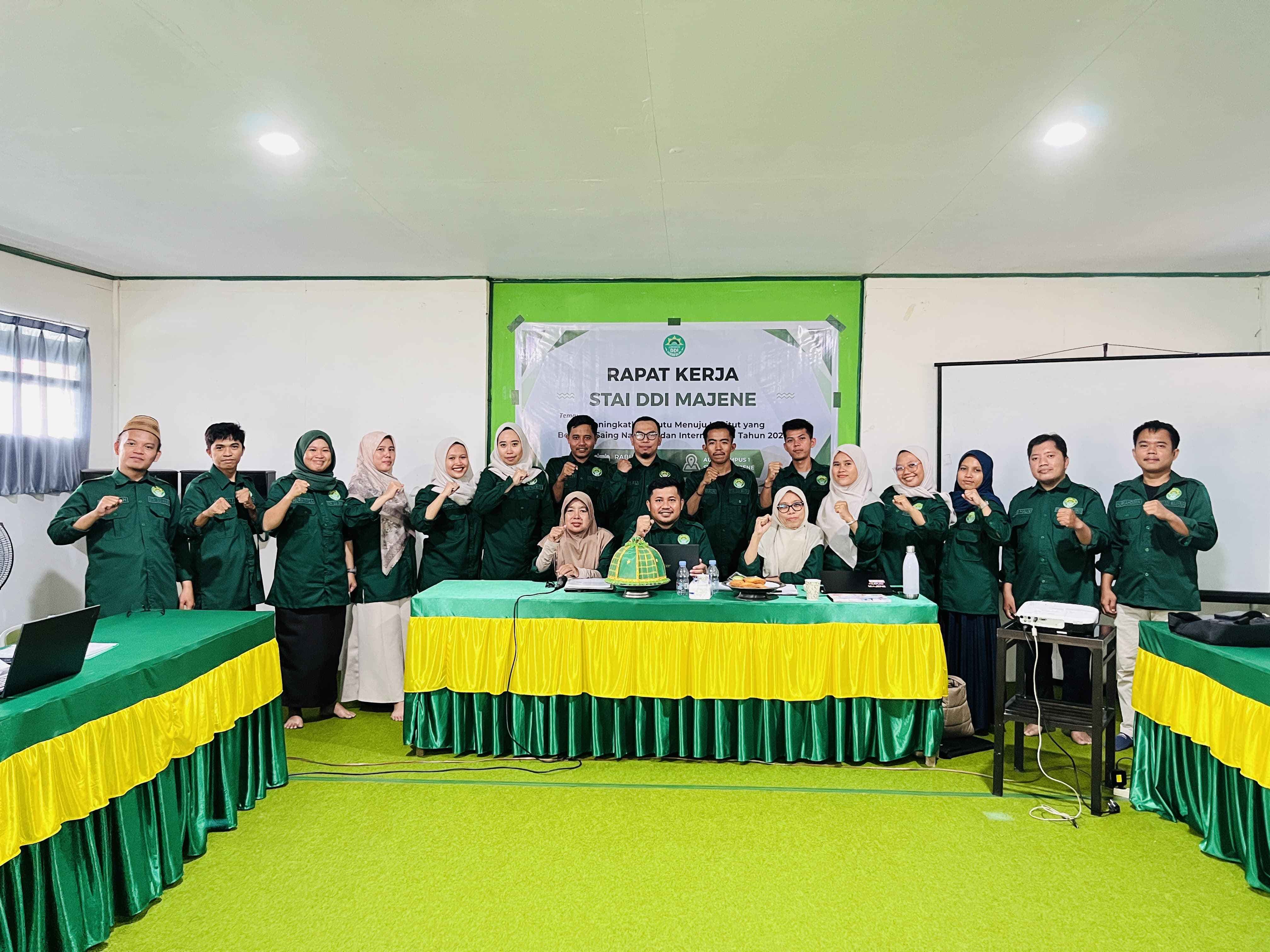 KOMITMEN MUTU DAN TRANSFORMASI KELEMBAGAAN MENGUAT DI RAPAT KERJA 2026 STAI DDI MAJENE 