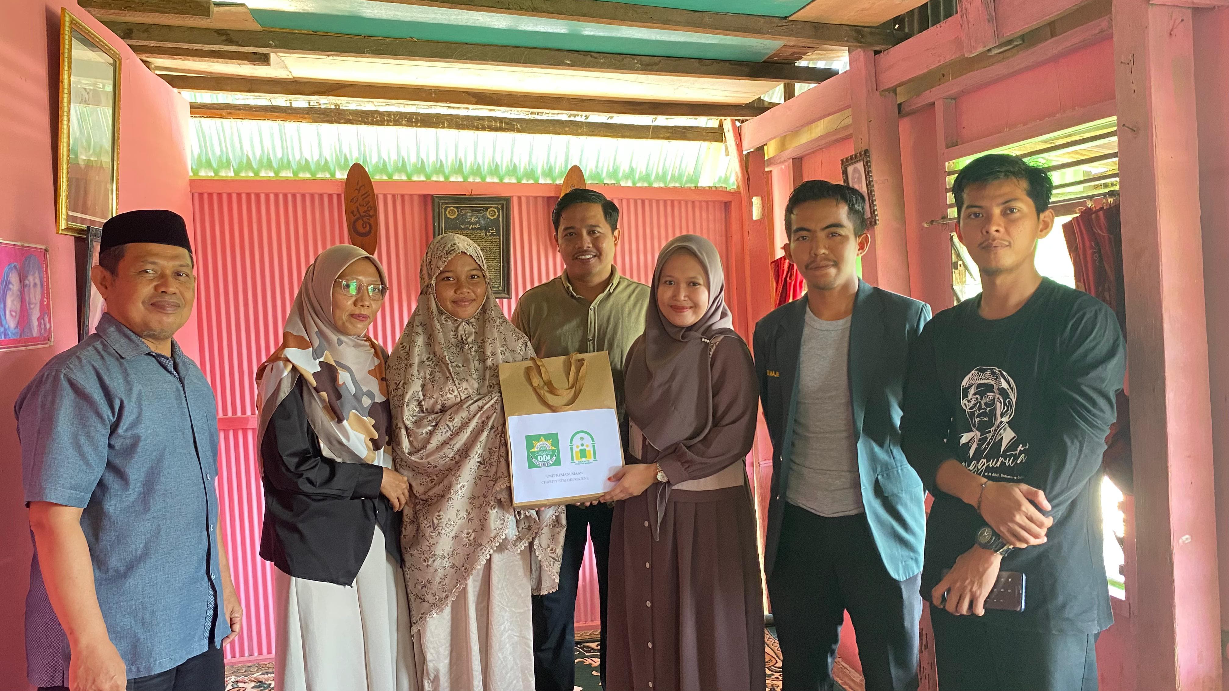 Kampus Berdampak, Muharram Penuh Berkah : Charity STAI DDI Majene Santuni Anak Yatim Piatu.